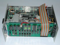 De binnenkant van de Micro Power 2000.