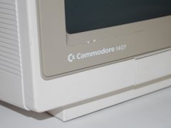 Het logo van de Commodore 1407 monitor.