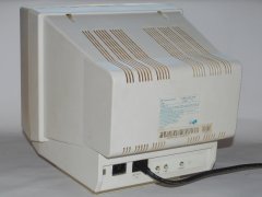 The rear side of the Commodore 1935 monitor.