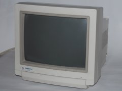 De voorzijde van de Commodore 1942 monitor.
