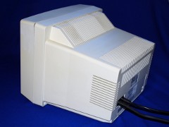 Das Profil der Amiga Technologien M1438S Monitor.